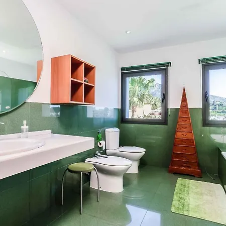 Holivista Villa *