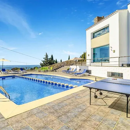 Holivista Villa